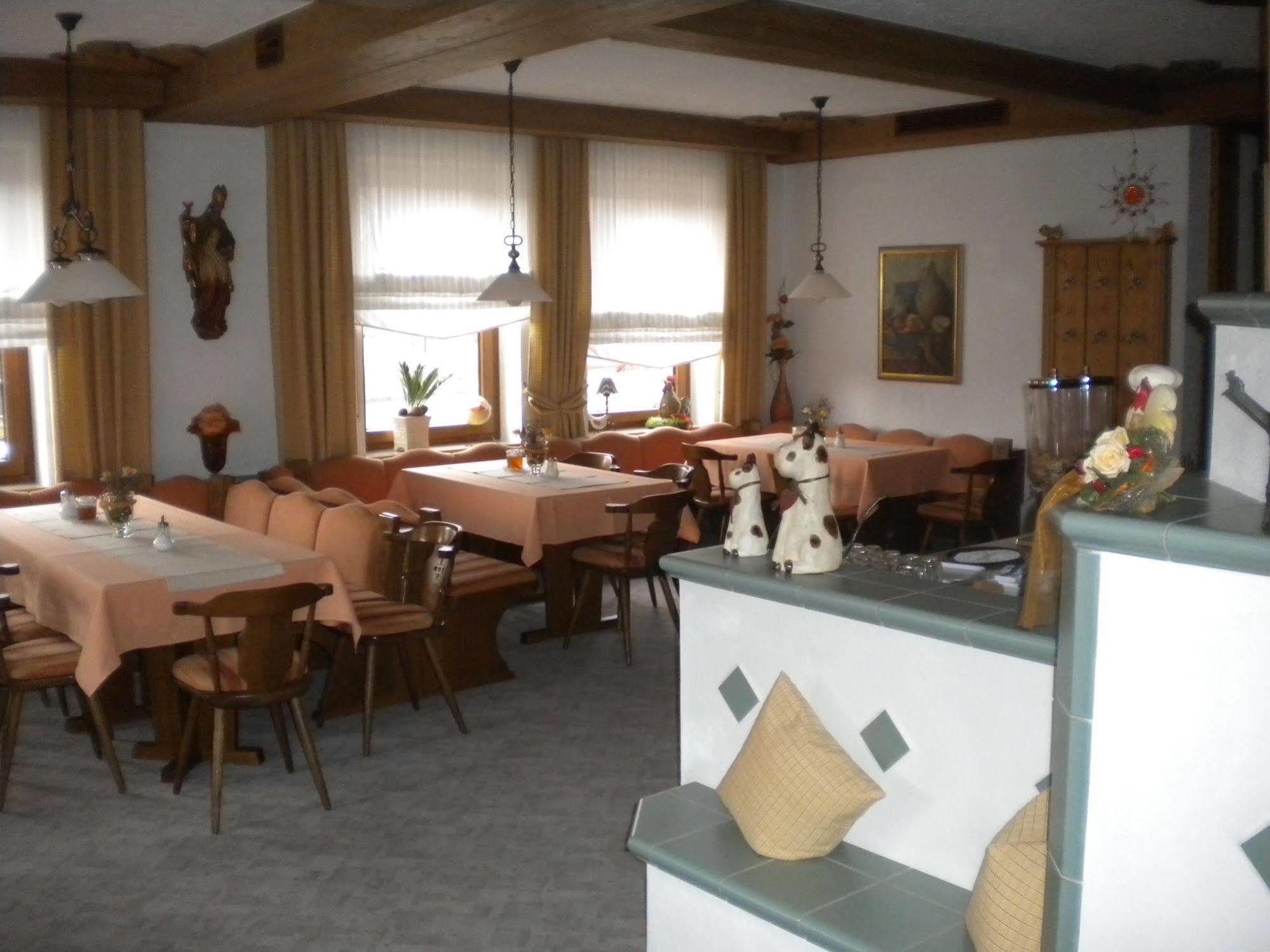 Hotel Garni Illertal Altenstadt  Exterior photo